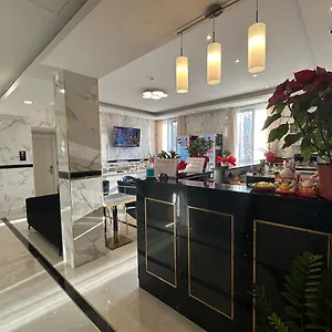 https://hotel-midway.italymilanhotels.net