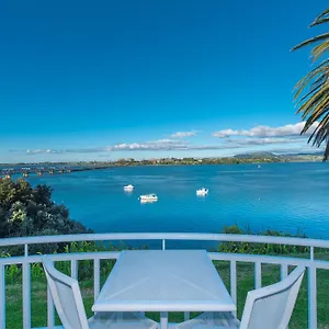Motel The On The Waterfront Tauranga