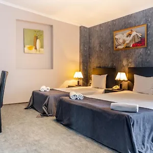 https://marlyn.alltbilisihotels.com