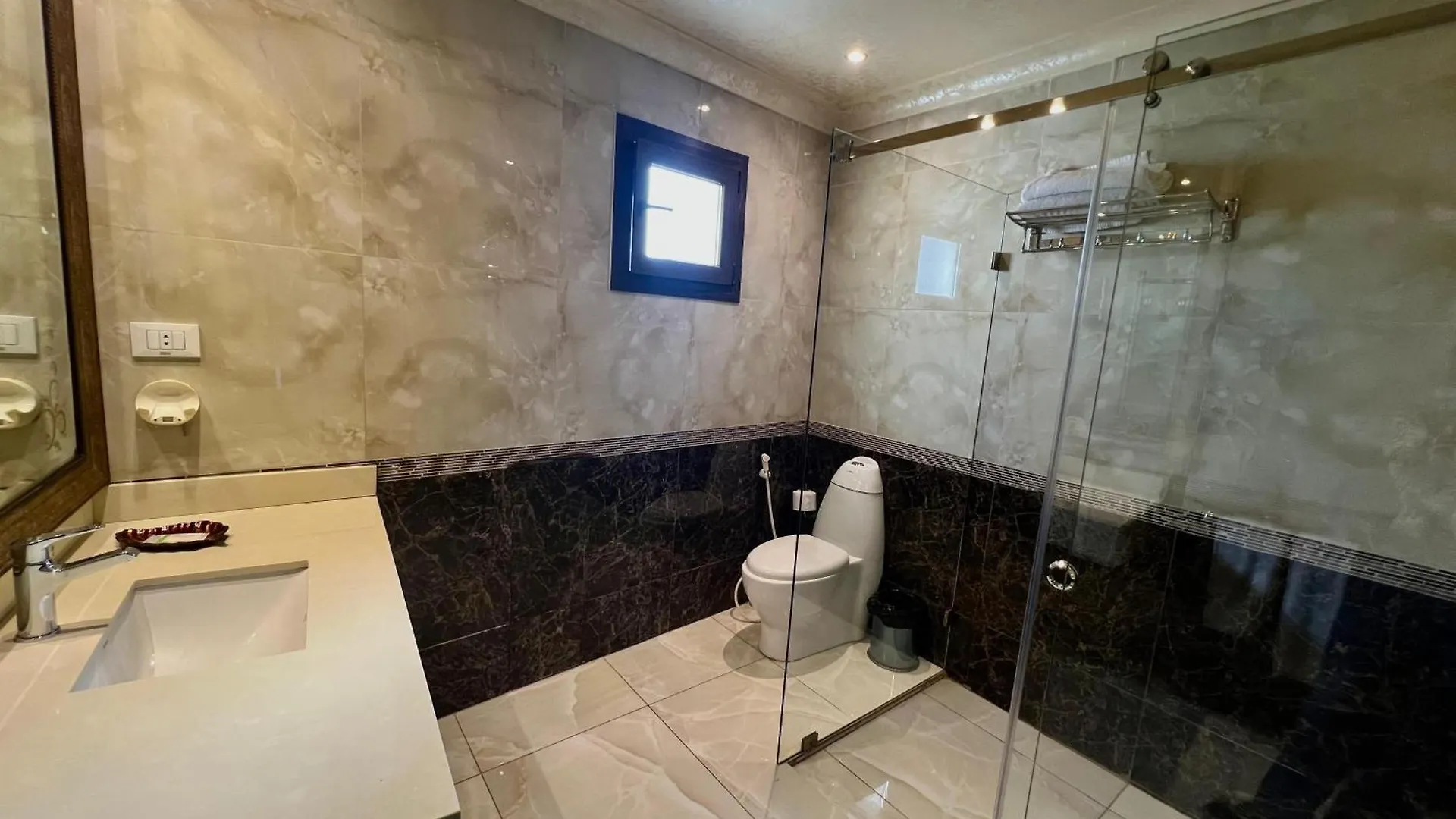 ****  Q Hotel Beirut Lebanon